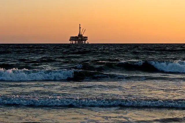 Las grietas del diésel a 100 dólares indican un mercado petrolero mucho más ajustado de lo que sugiere el Brent